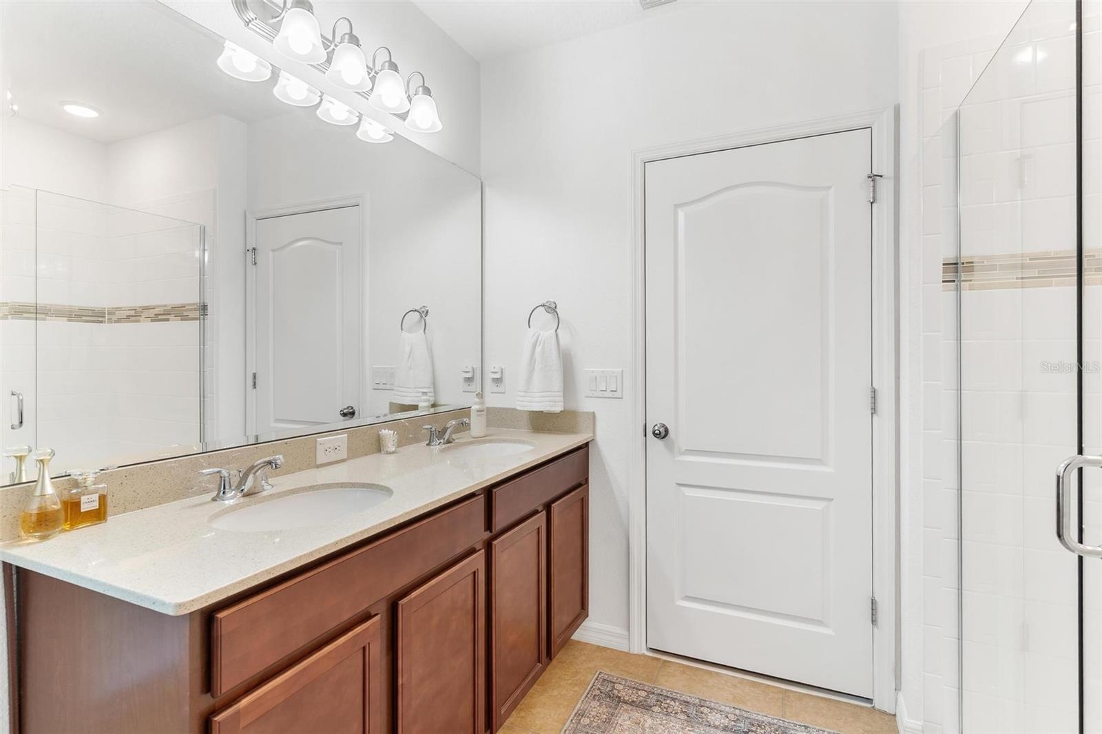 2032 SLOANS OUTLOOK DR, GROVELAND, FL, 34736