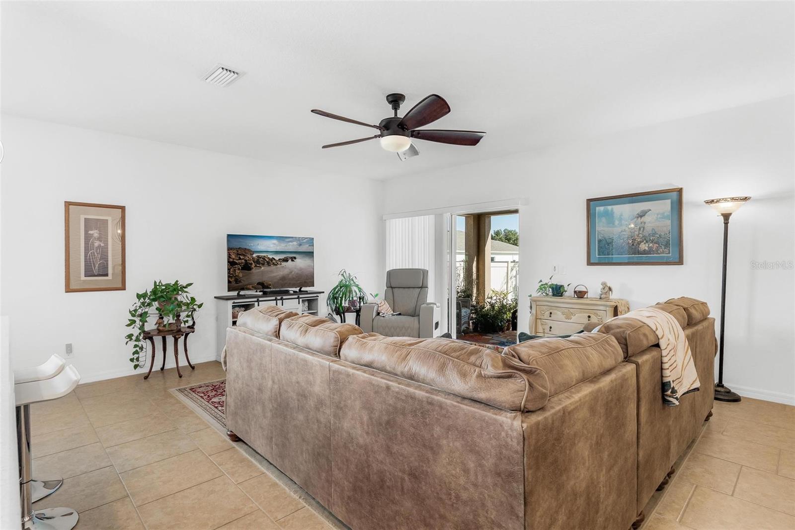 2032 SLOANS OUTLOOK DR, GROVELAND, FL, 34736