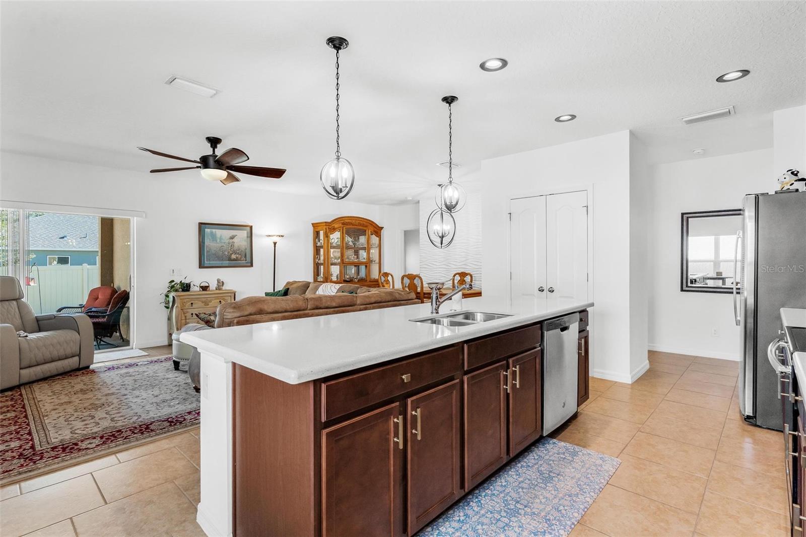 2032 SLOANS OUTLOOK DR, GROVELAND, FL, 34736