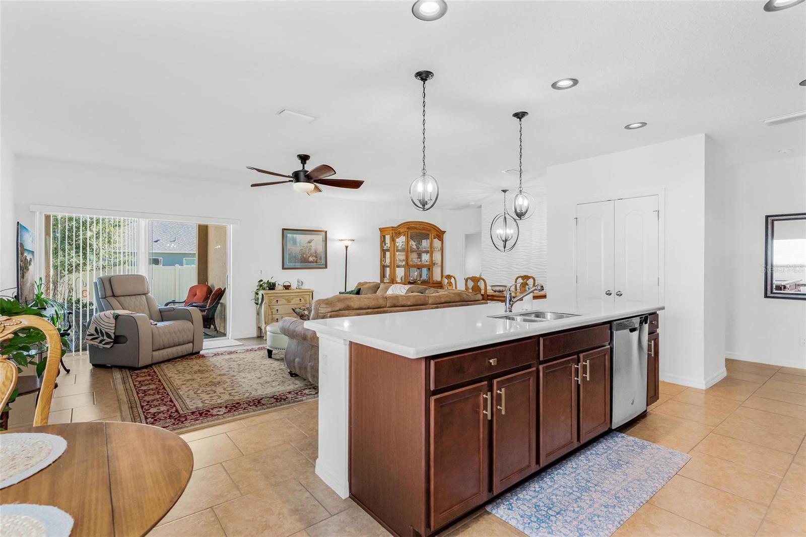 2032 SLOANS OUTLOOK DR, GROVELAND, FL, 34736