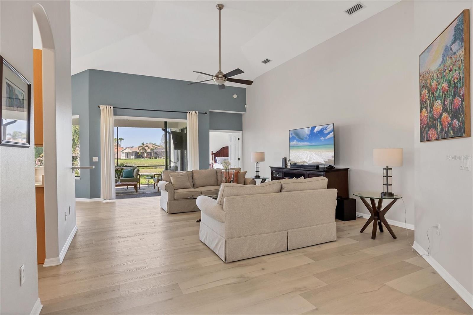 6458 TAILFEATHER WAY, BRADENTON, FL, 34203