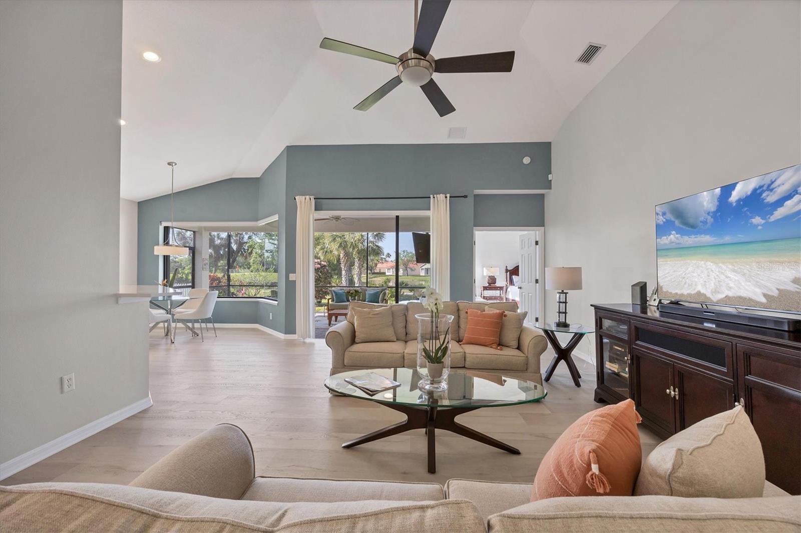 6458 TAILFEATHER WAY, BRADENTON, FL, 34203