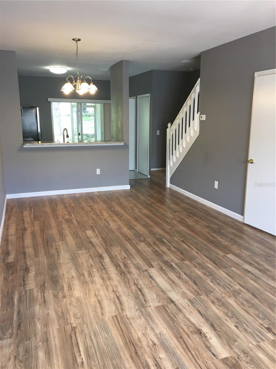 2469 LAKE WOODBERRY CIR, BRANDON, FL, 33510