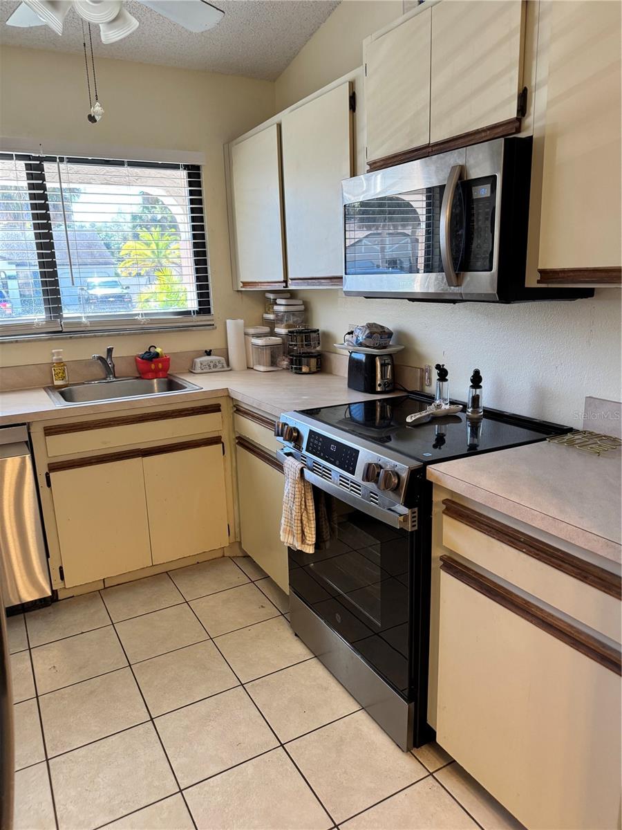 1408 W CORKTREE CIR, PORT CHARLOTTE, FL, 33952