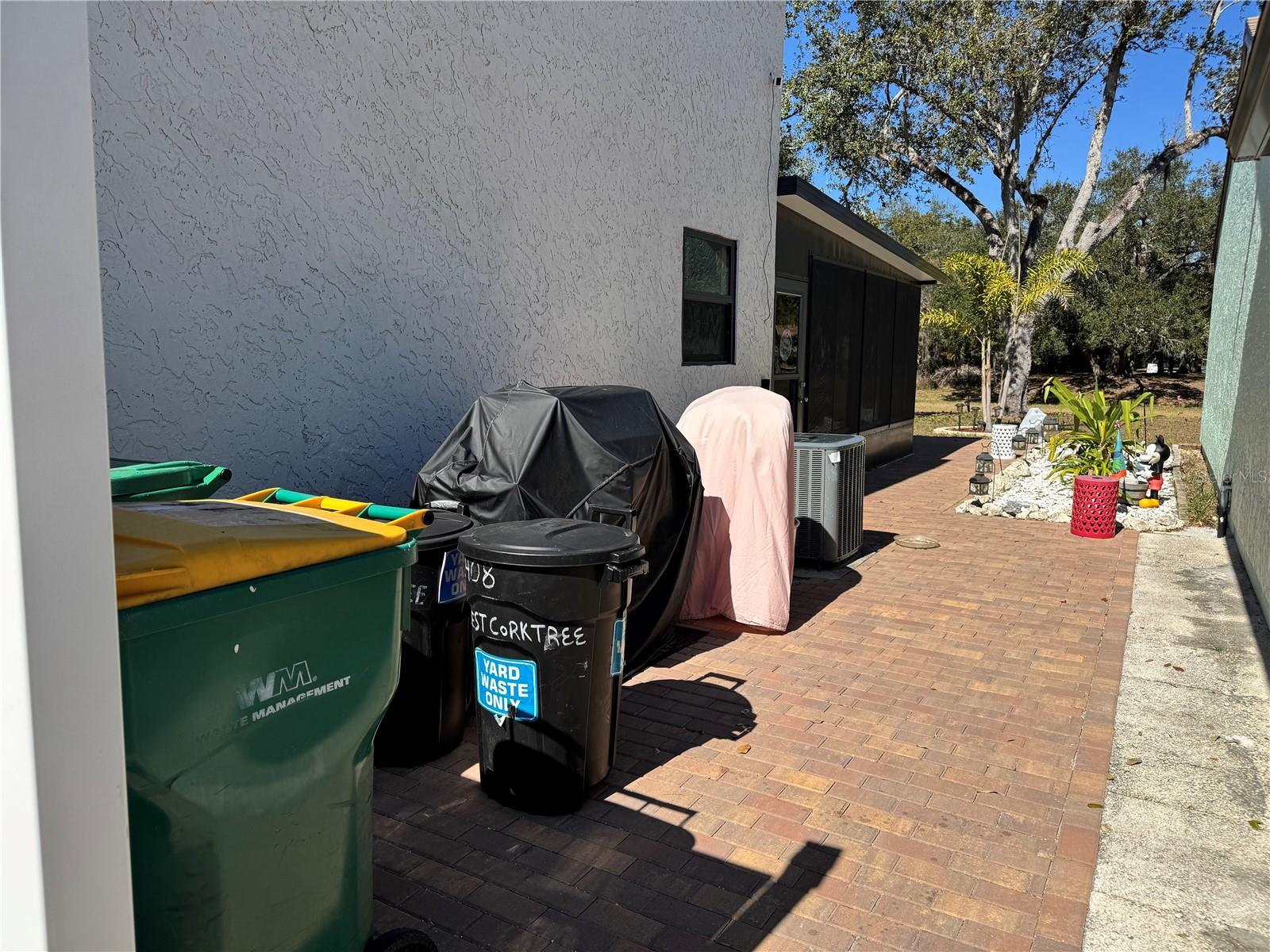 1408 W CORKTREE CIR, PORT CHARLOTTE, FL, 33952