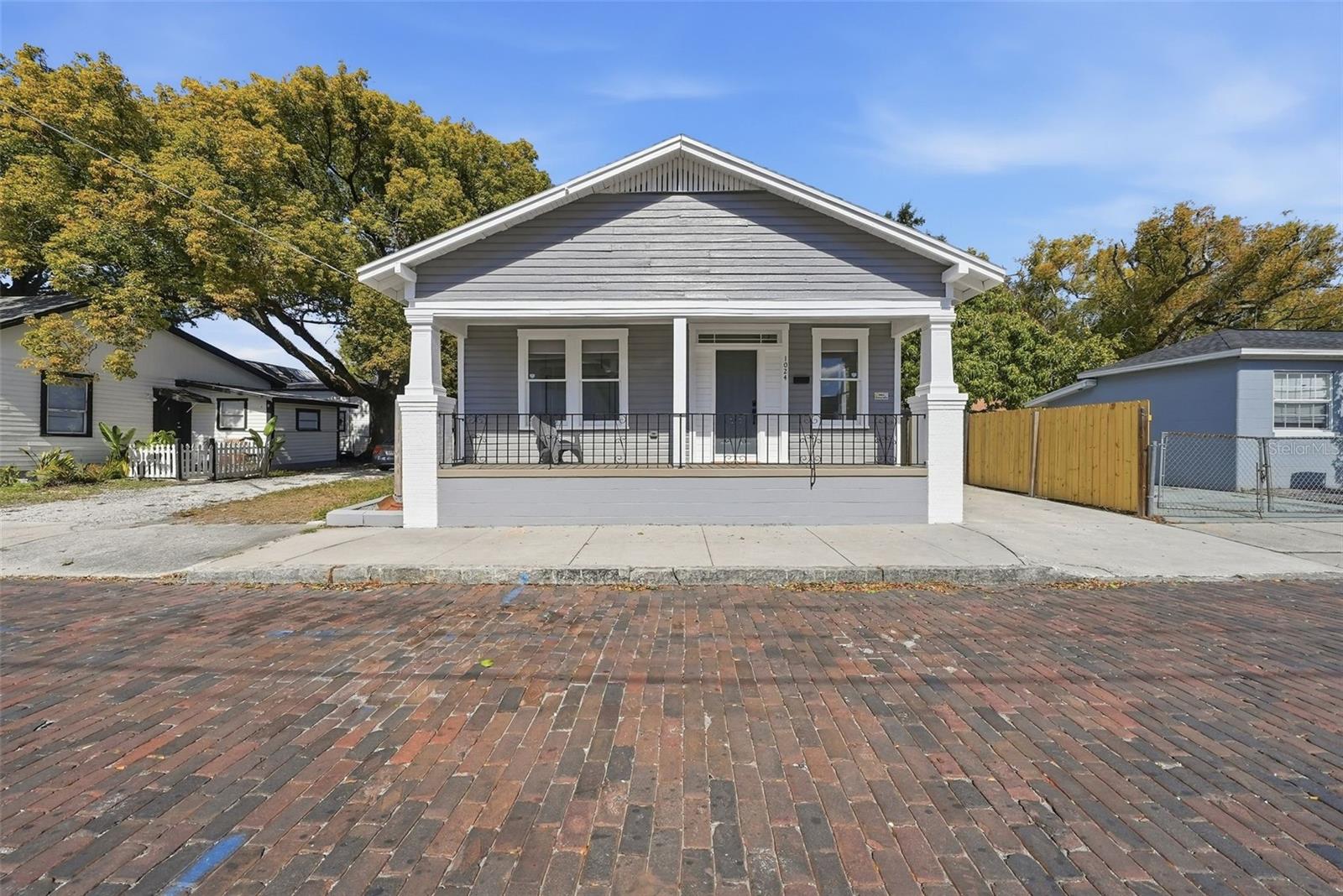 1024 E 19TH AVE, TAMPA, FL, 33605