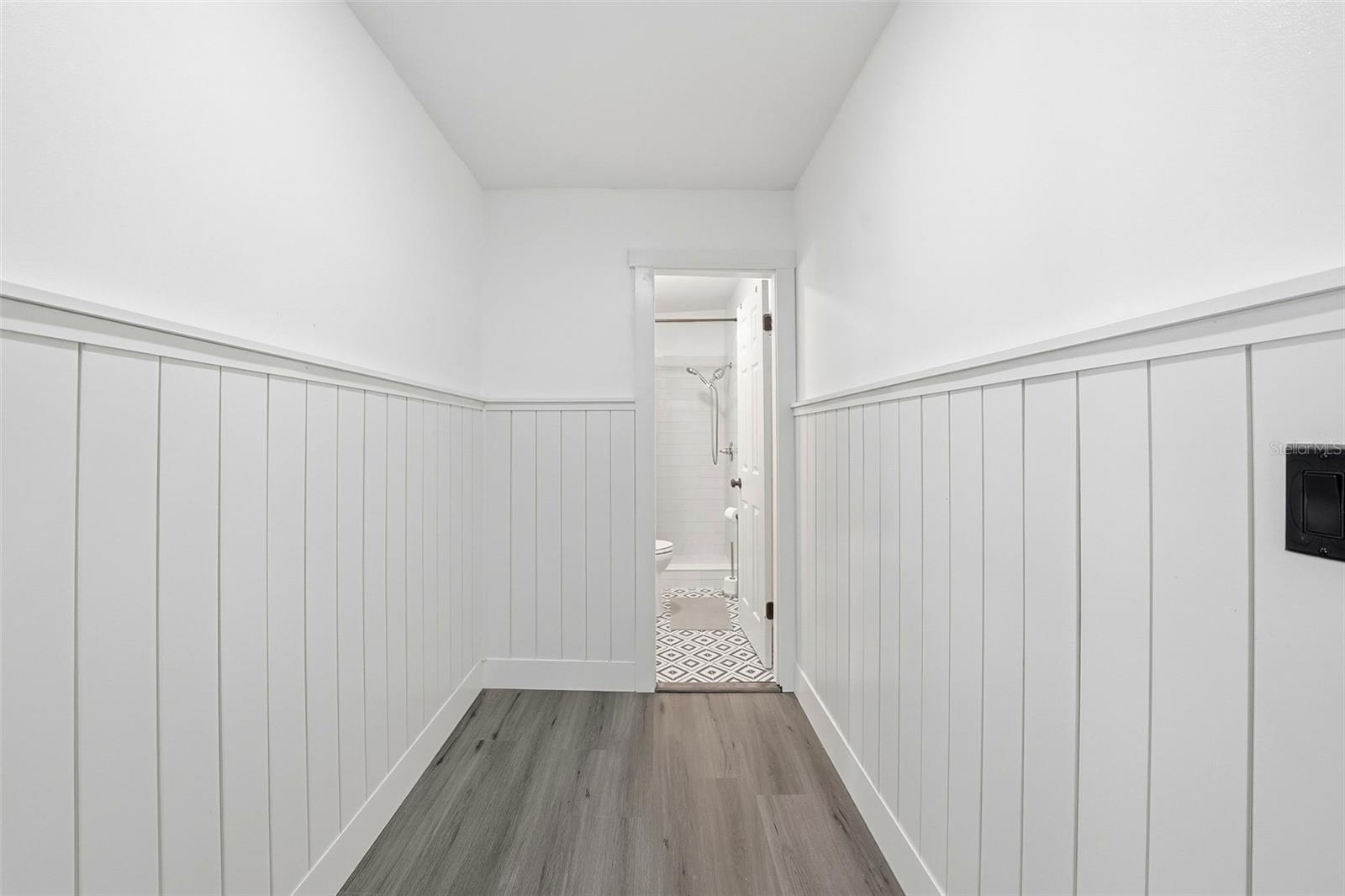 1024 E 19TH AVE, TAMPA, FL, 33605