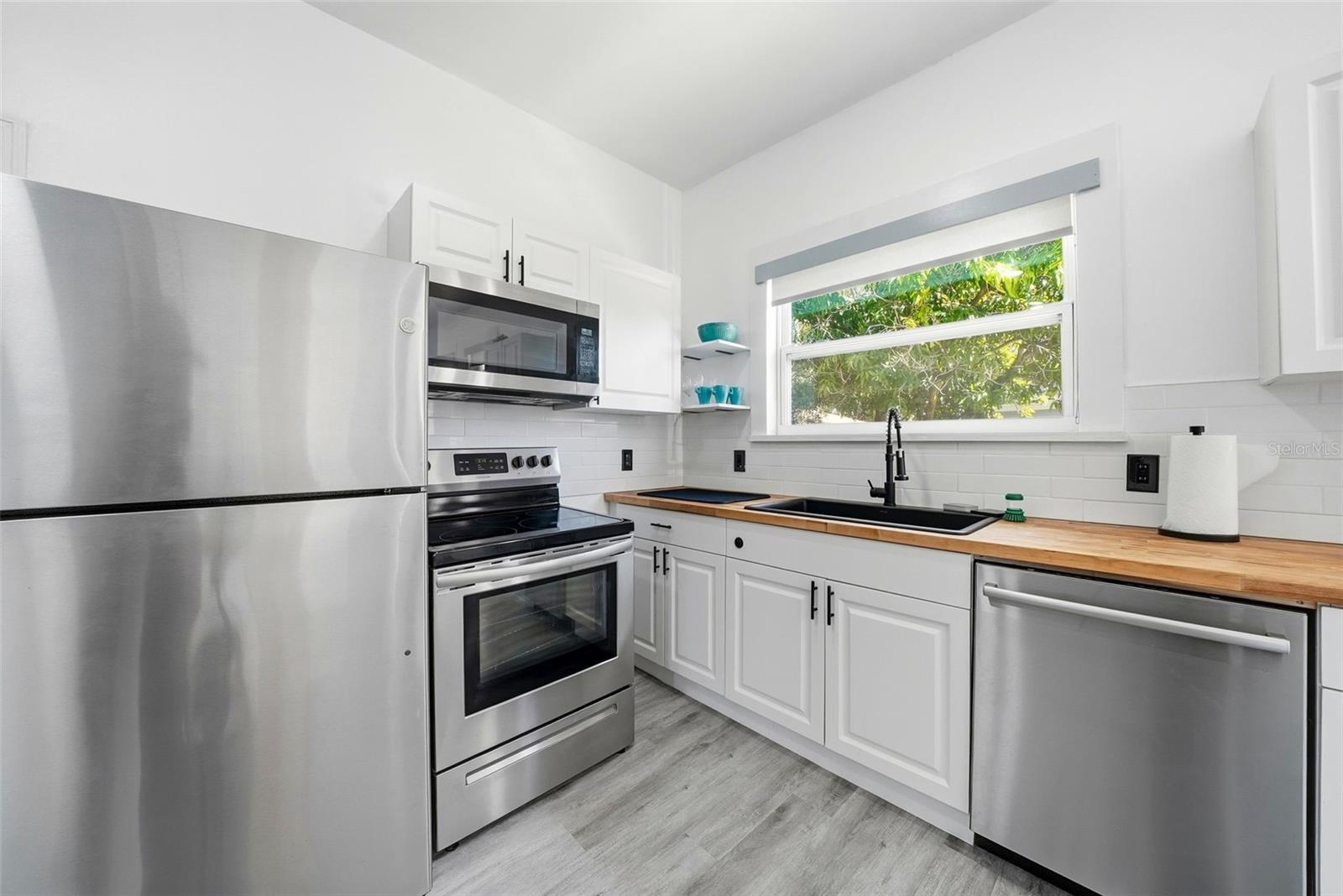 1024 E 19TH AVE, TAMPA, FL, 33605