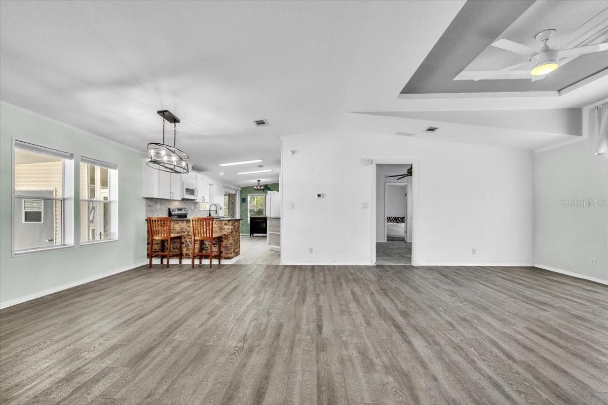 C7521385 Property Photo