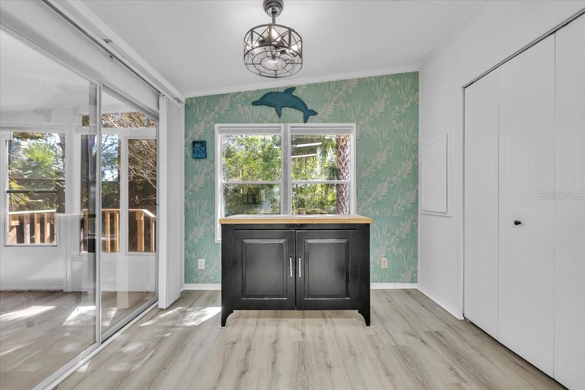 C7521385 Property Photo