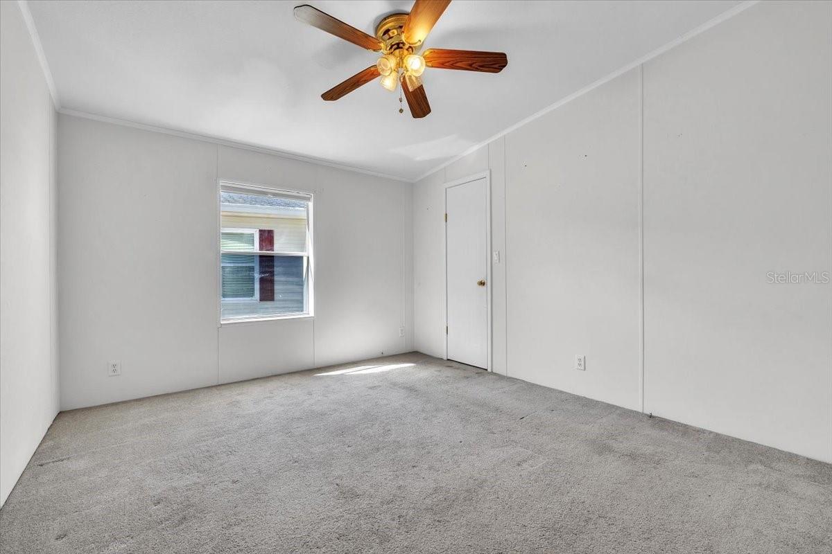 C7521385 Property Photo