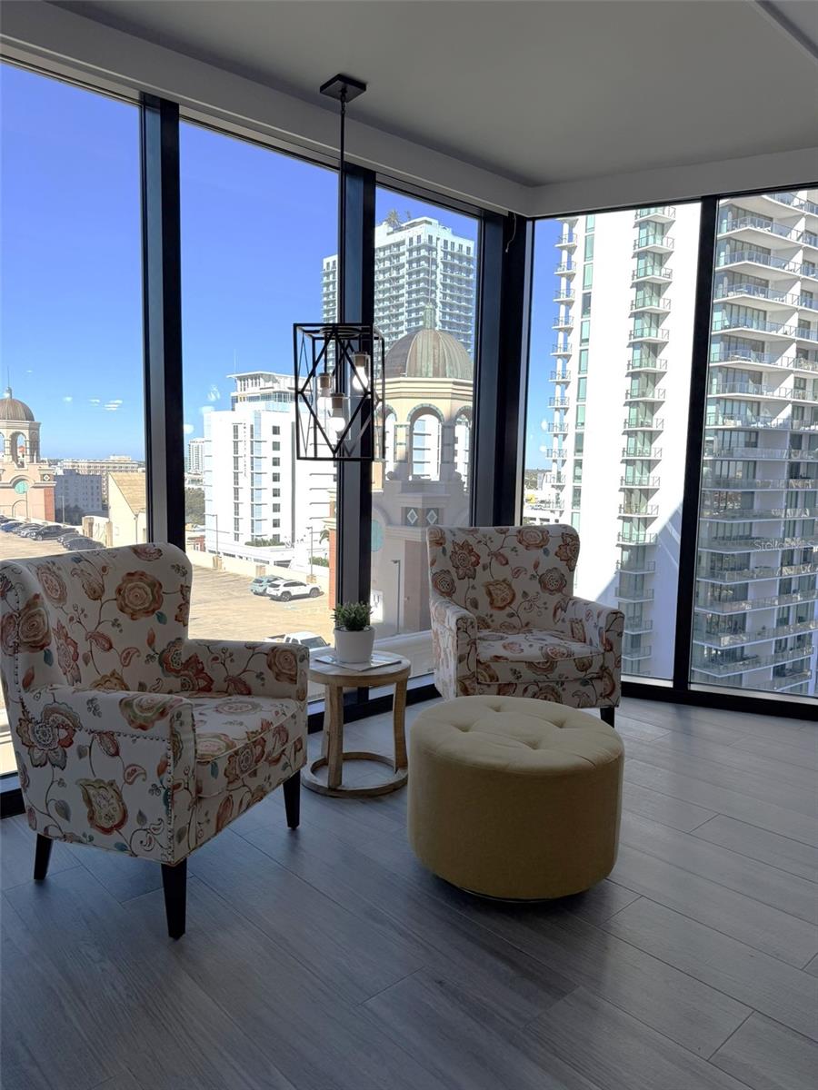 1 BEACH DR SE #1310, ST PETERSBURG, FL, 33701