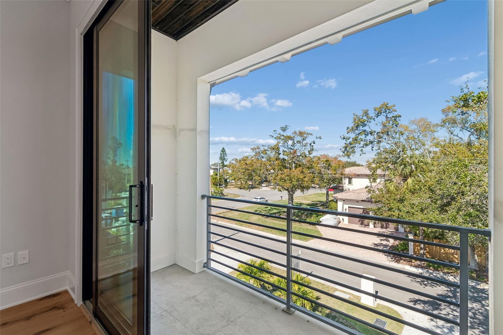 5032 W LONGFELLOW AVE, TAMPA, FL, 33629