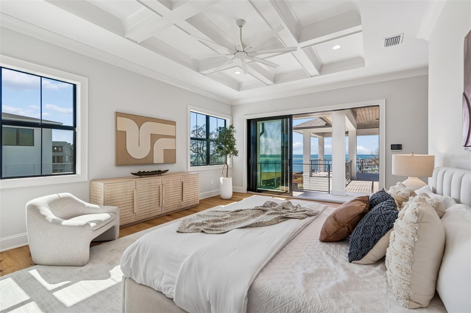 5032 W LONGFELLOW AVE, TAMPA, FL, 33629