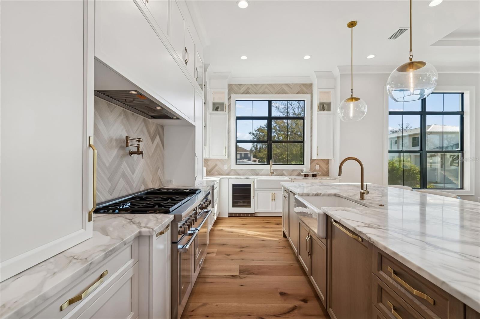 5032 W LONGFELLOW AVE, TAMPA, FL, 33629