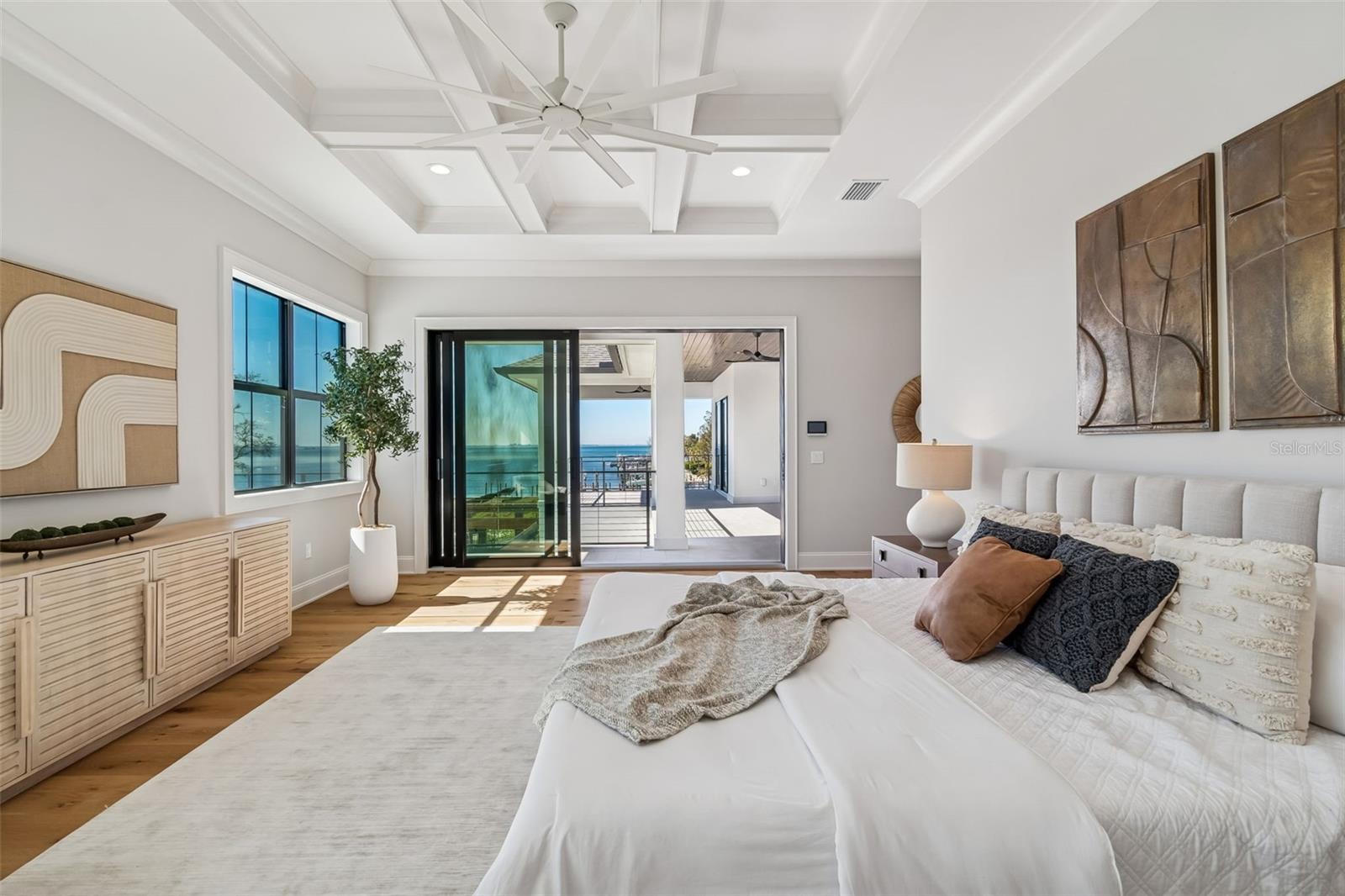 5032 W LONGFELLOW AVE, TAMPA, FL, 33629