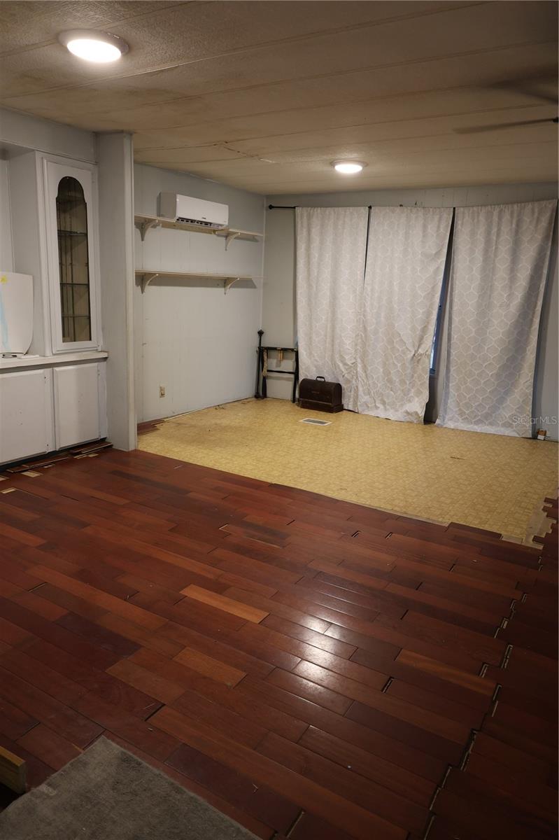 1133 LIVE OAK LN, LUTZ, FL, 33549