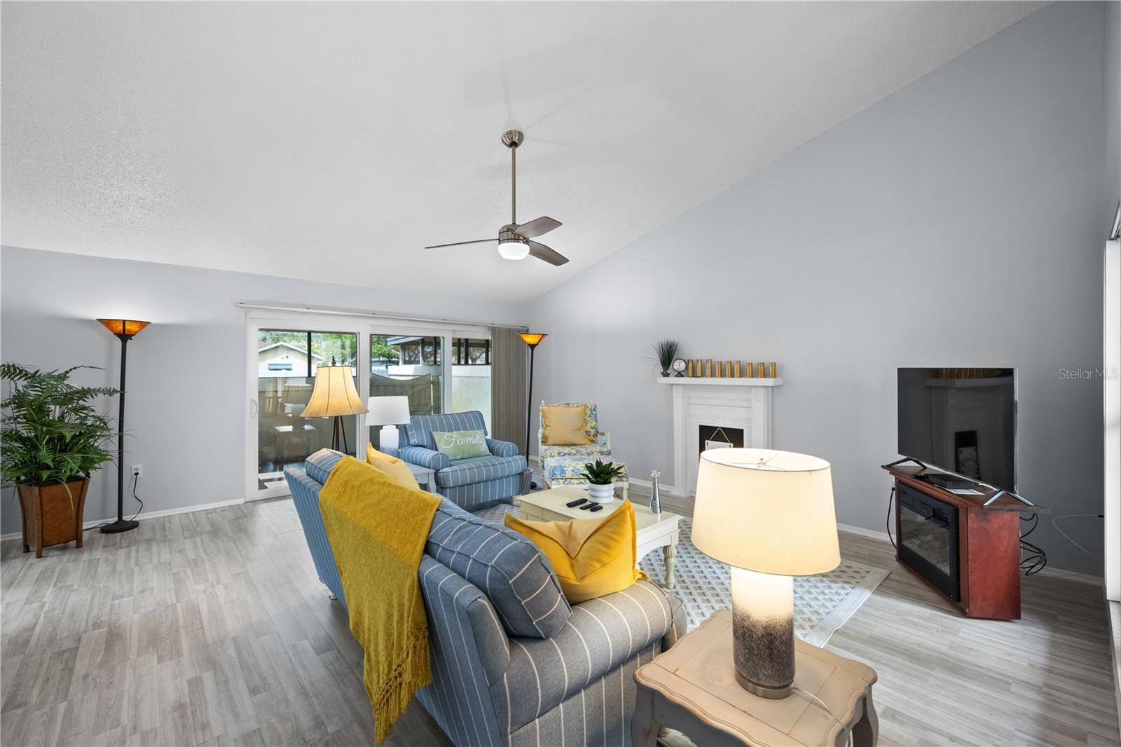 1554 GLEN CT #A, DUNEDIN, FL, 34698