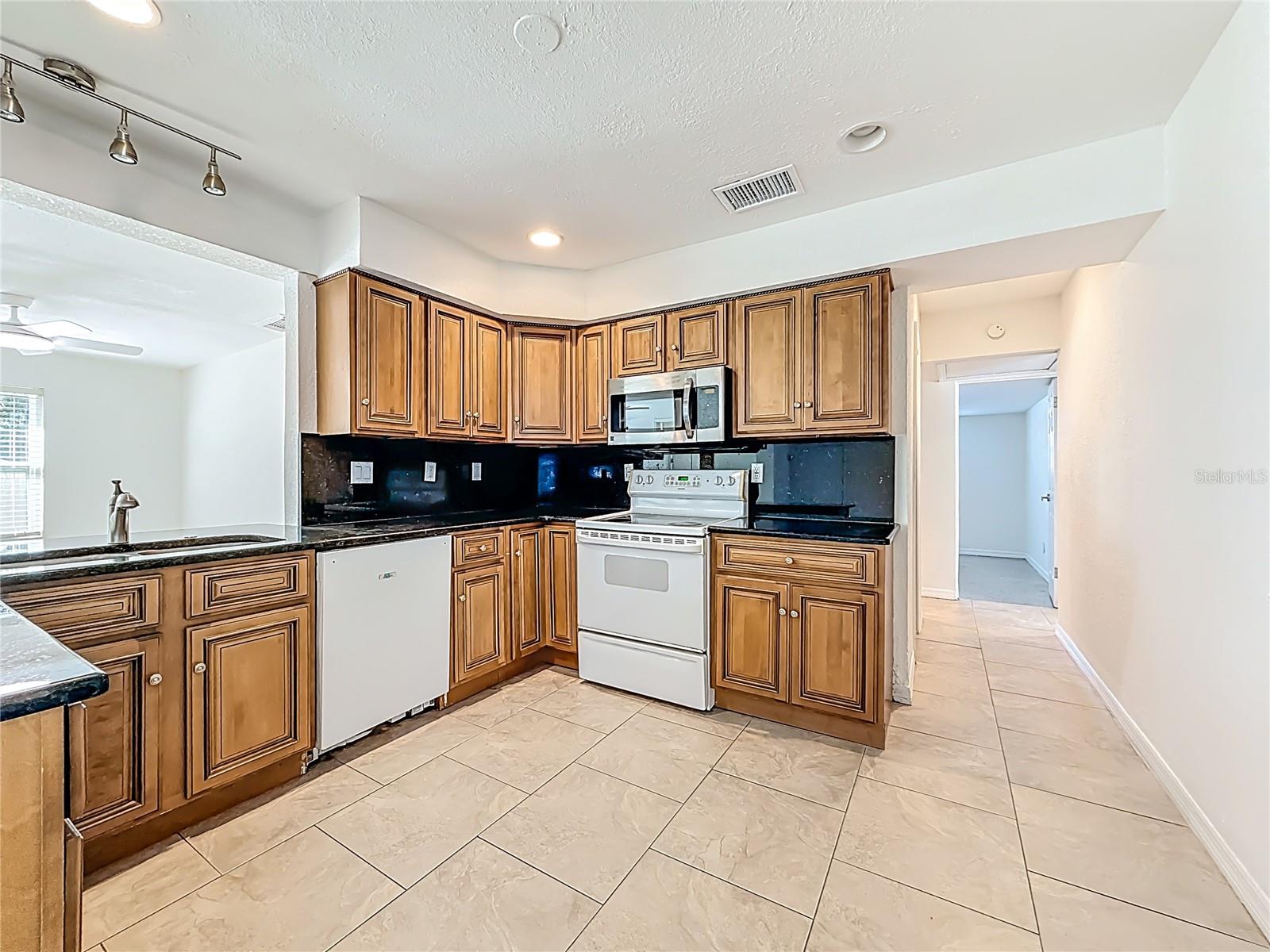 7250 12TH AVE N, ST PETERSBURG, FL, 33710