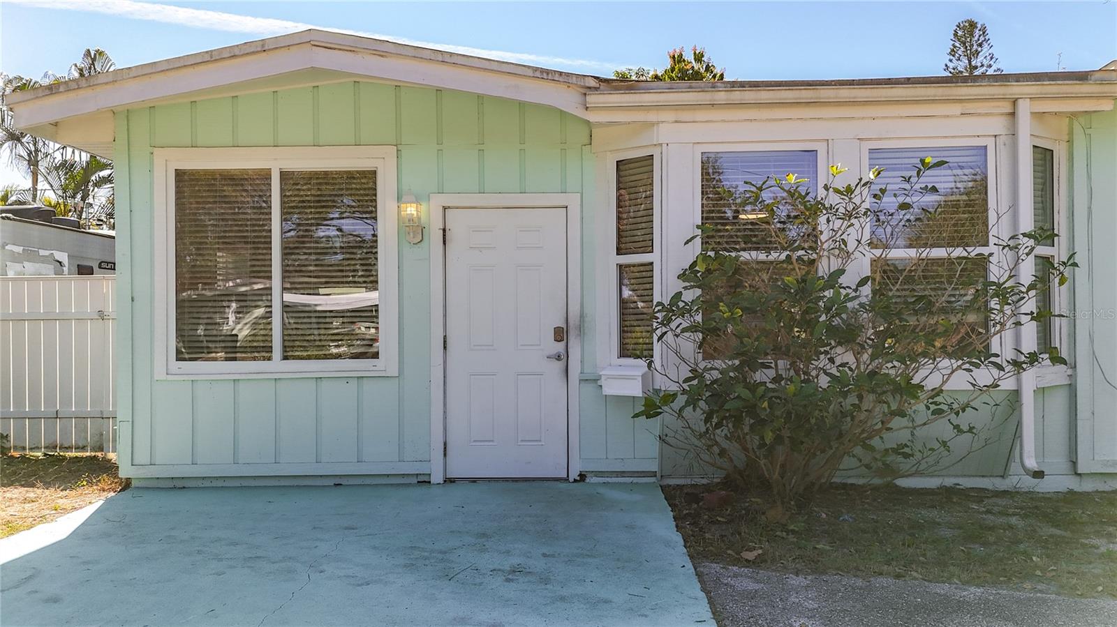 7250 12TH AVE N, ST PETERSBURG, FL, 33710