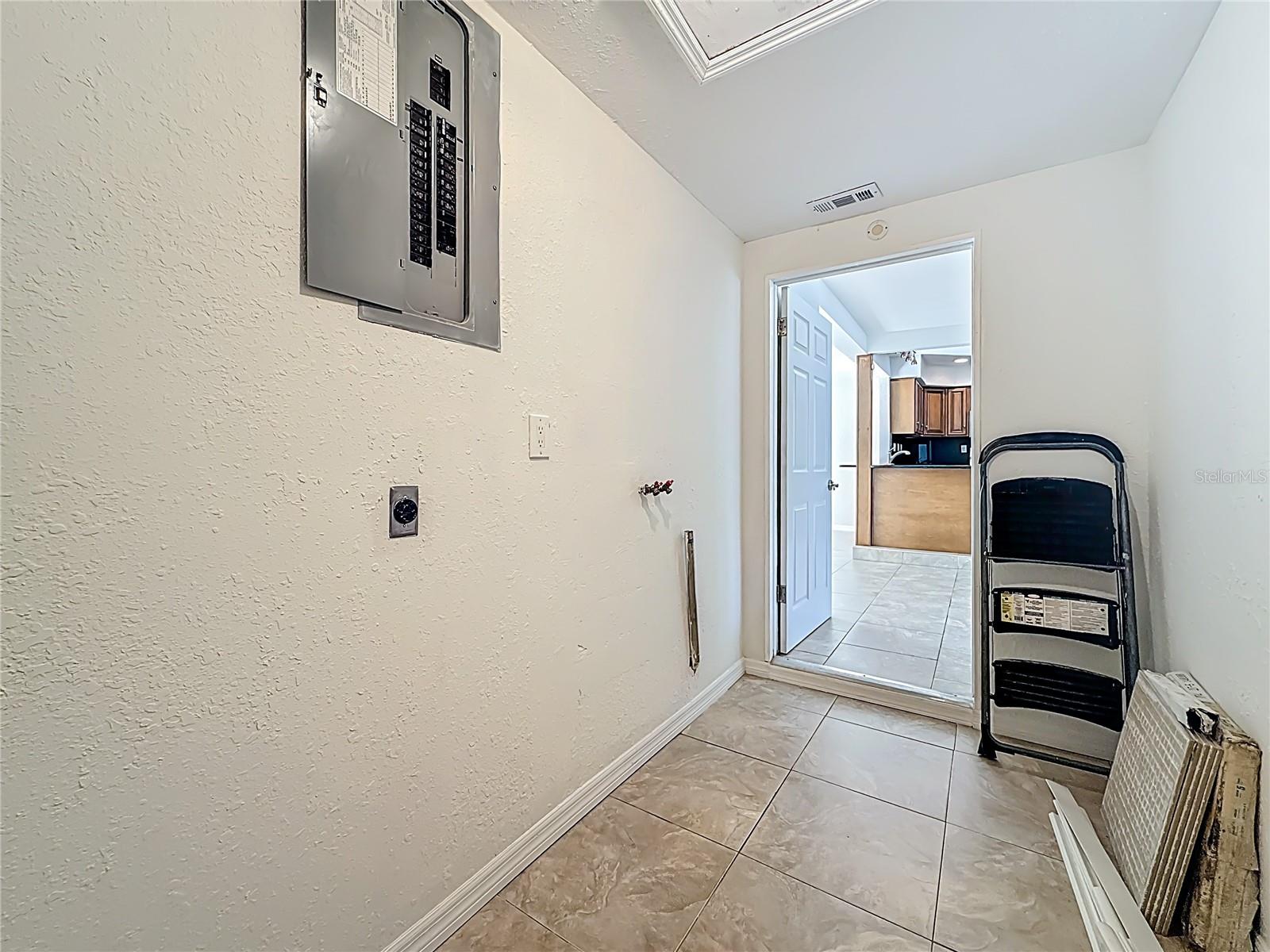 7250 12TH AVE N, ST PETERSBURG, FL, 33710