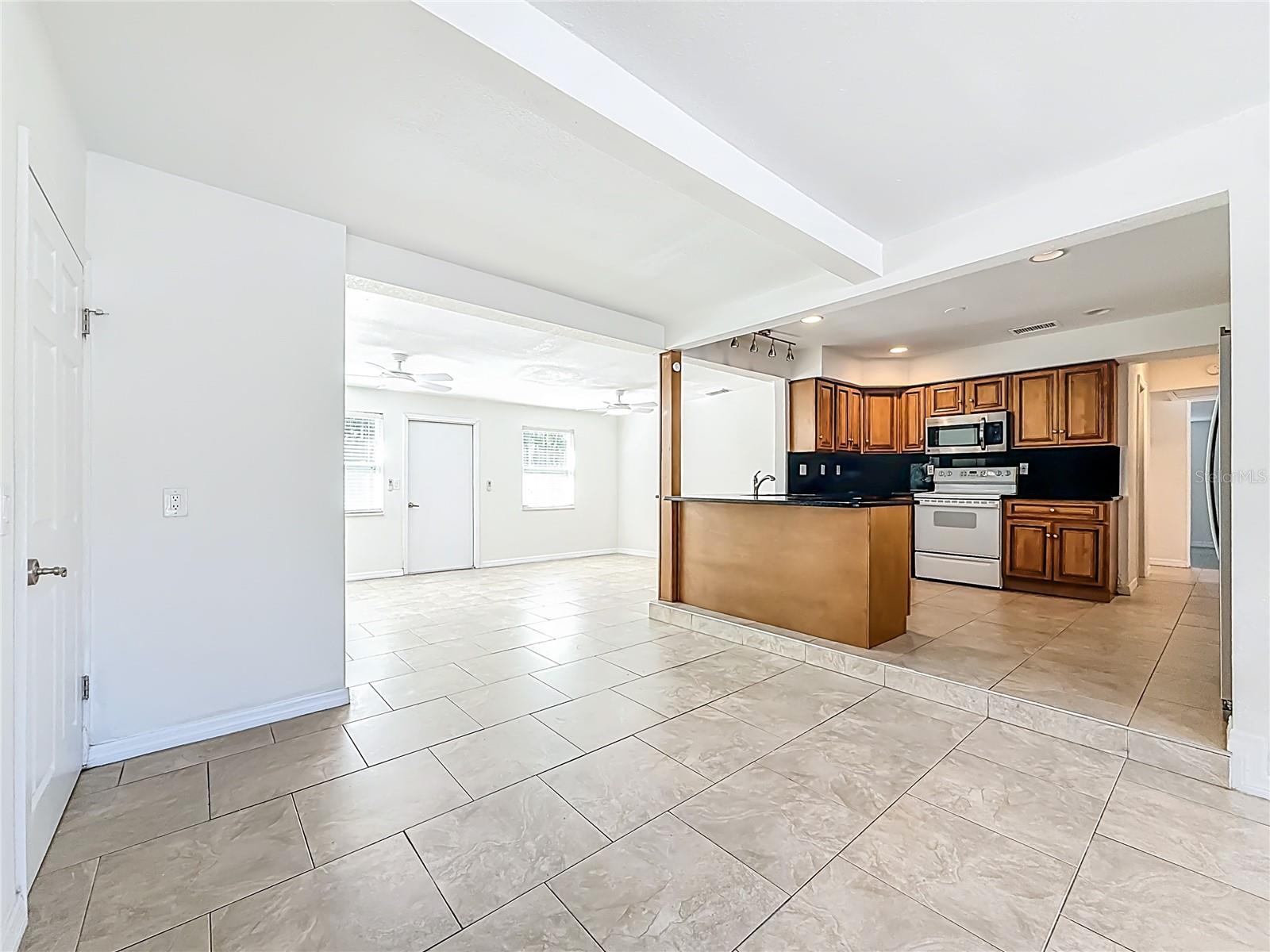 7250 12TH AVE N, ST PETERSBURG, FL, 33710