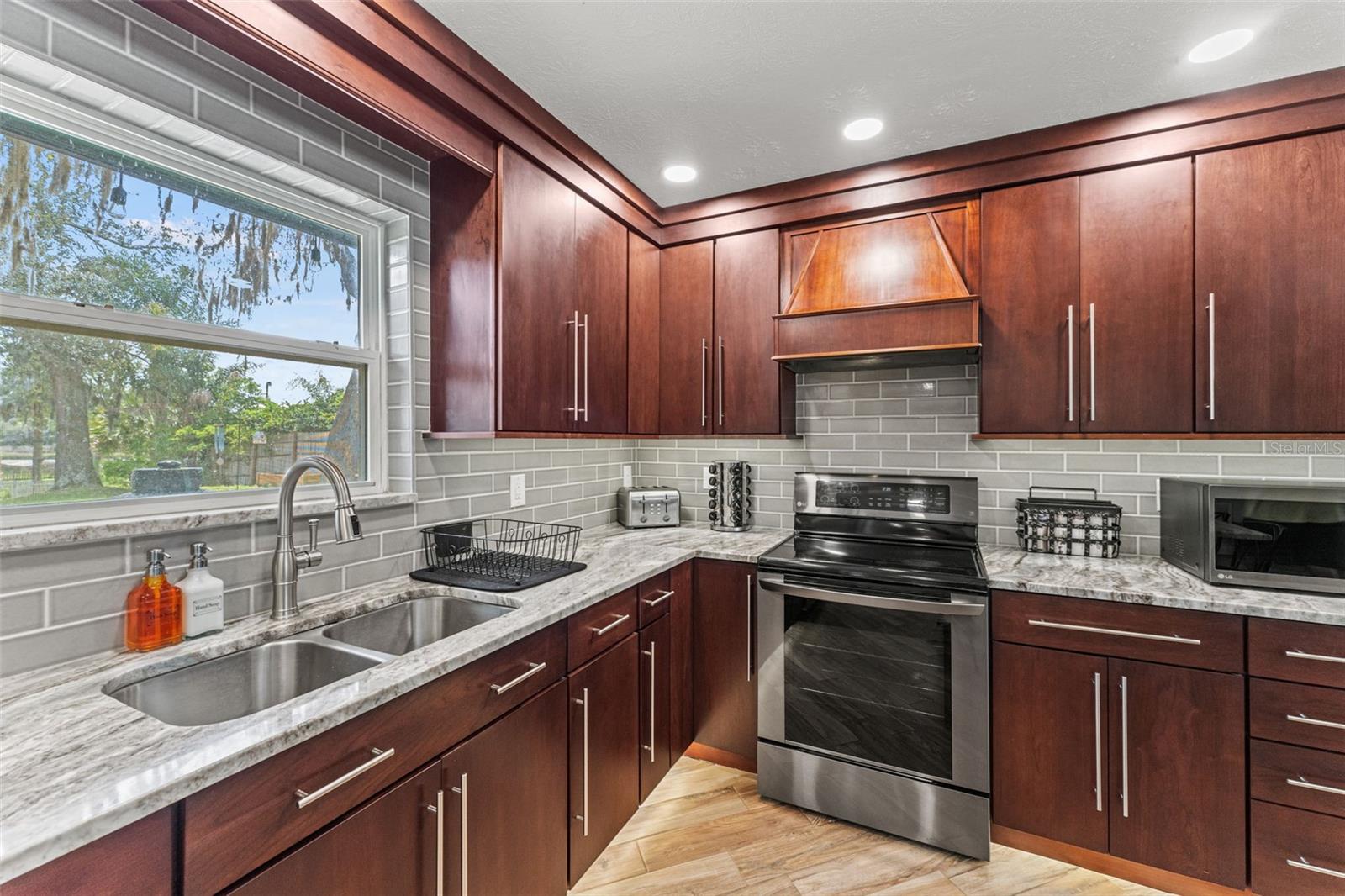 256 BAISDEN RD, JACKSONVILLE, FL, 32218