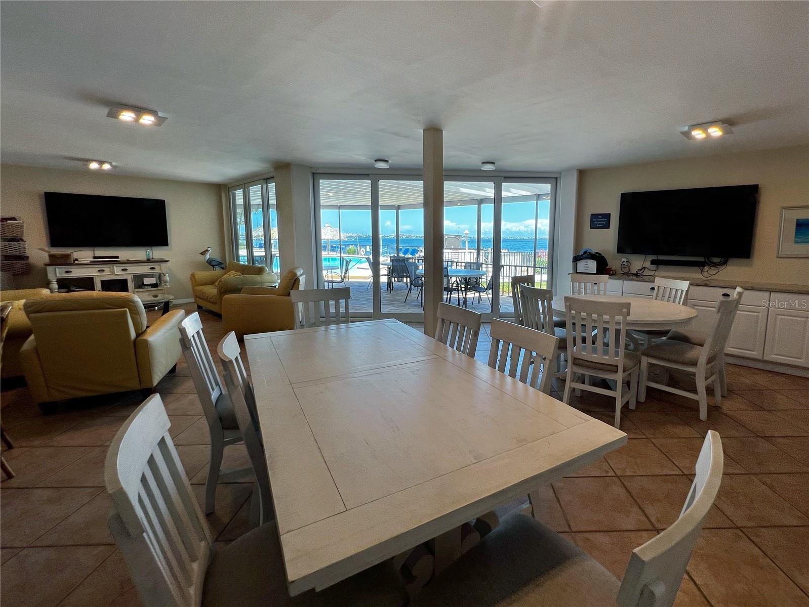 5541 LA PUERTA DEL SOL BLVD S #317, ST PETERSBURG, FL, 33715