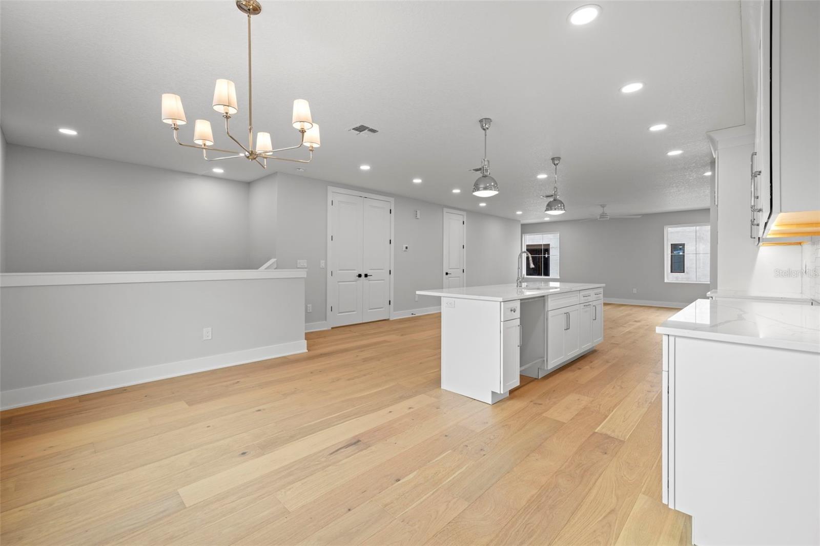 4208 W CARMEN ST #B, TAMPA, FL, 33609