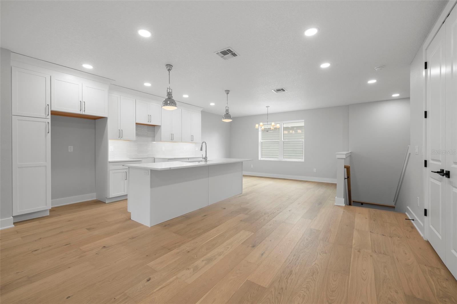 4208 W CARMEN ST #B, TAMPA, FL, 33609