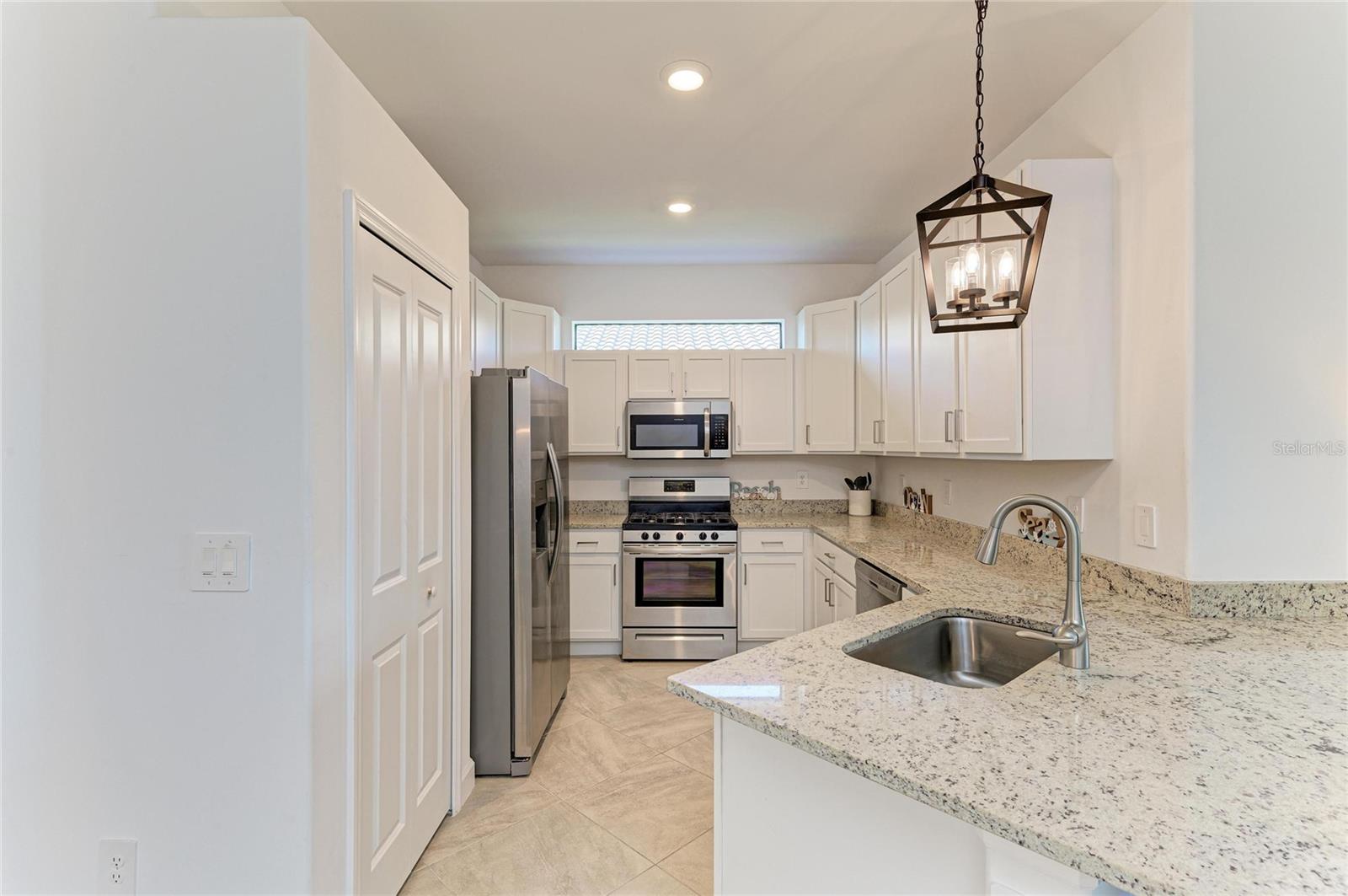 15953 CLEAR SKIES PL, BRADENTON, FL, 34211