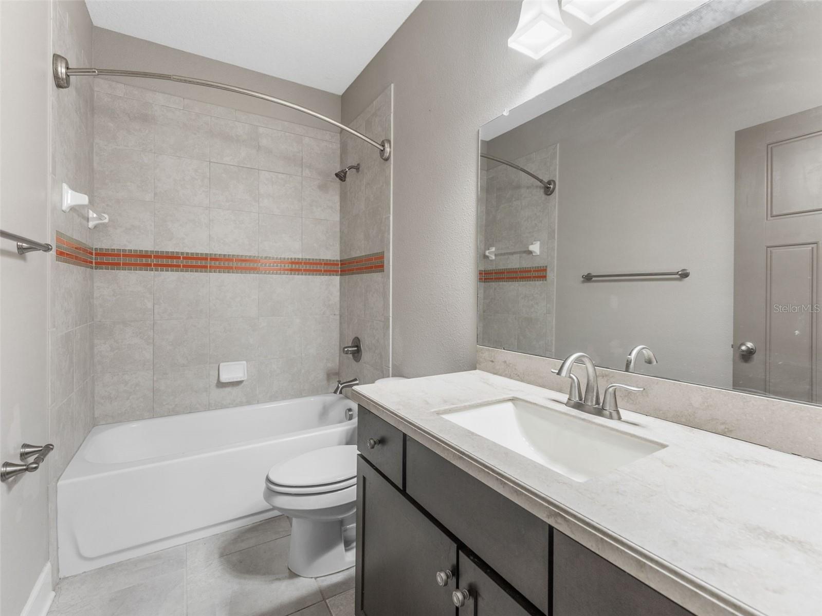 7304 MILESTONE DR, APOLLO BEACH, FL, 33572