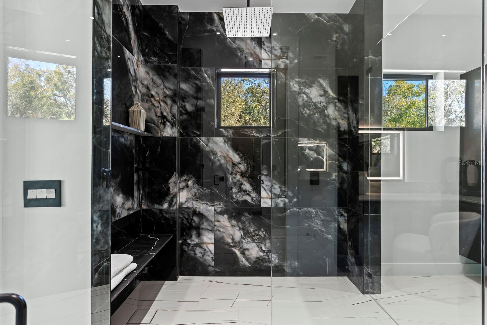 TB8471775 Property Photo