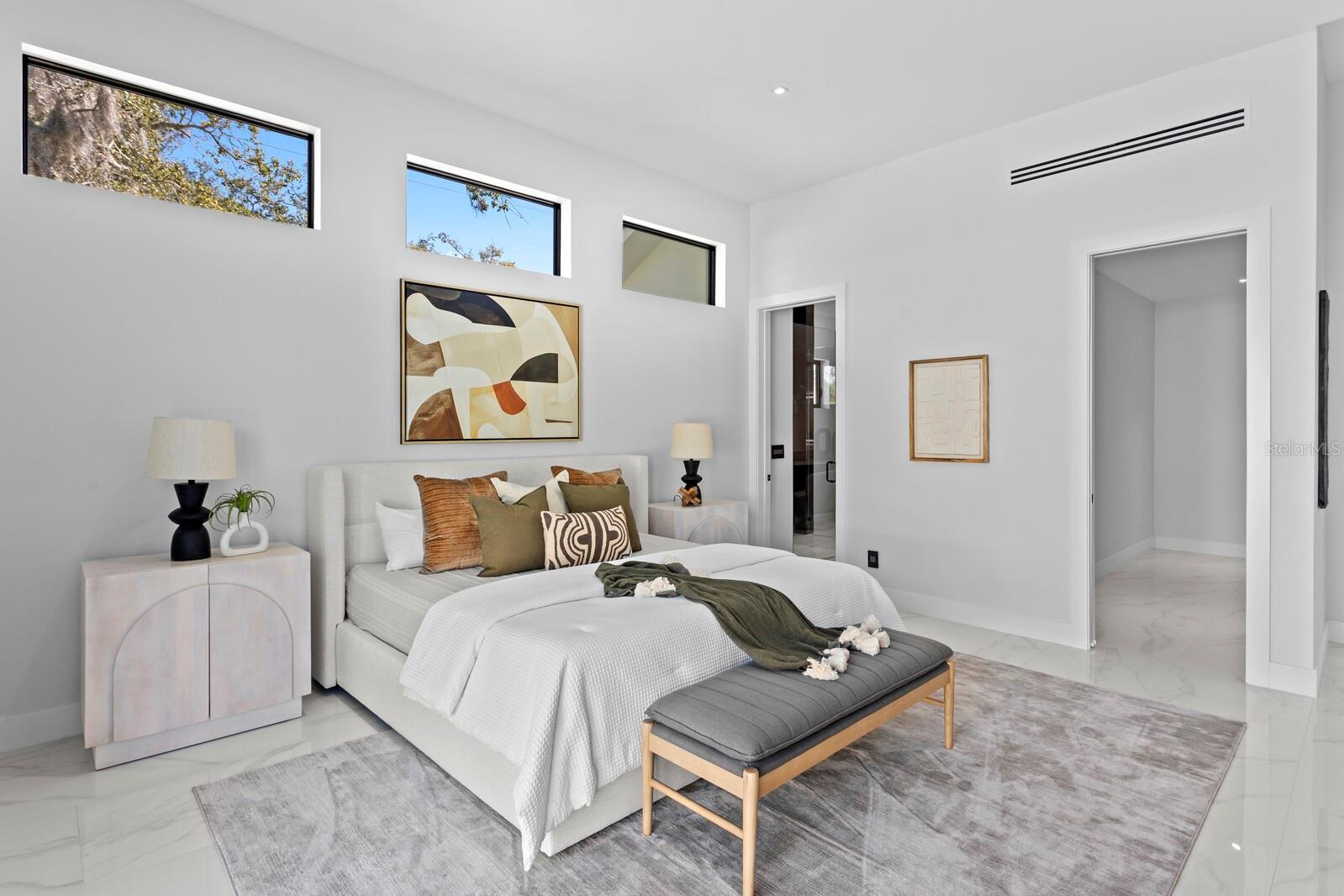 TB8471775 Property Photo