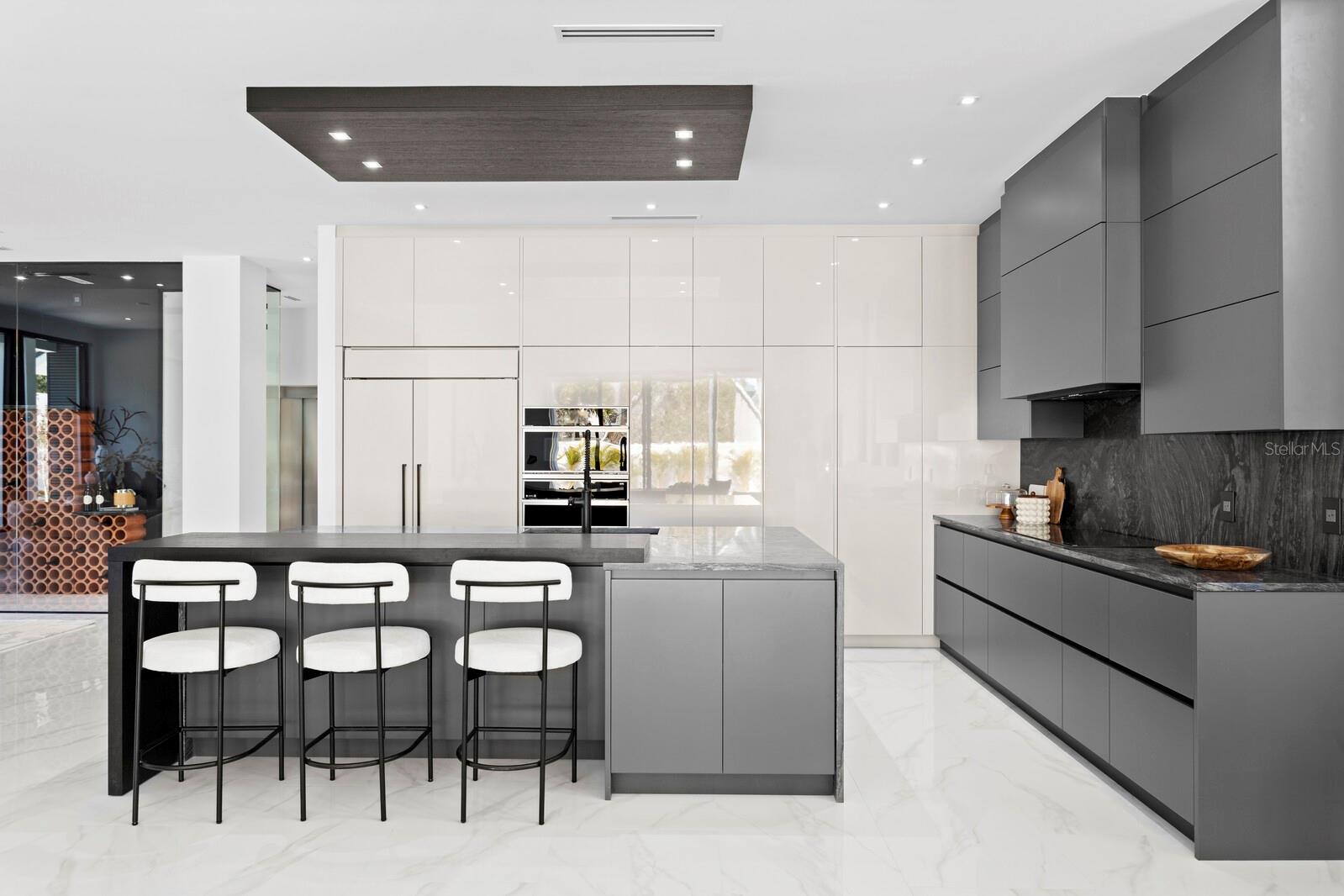 TB8471775 Property Photo