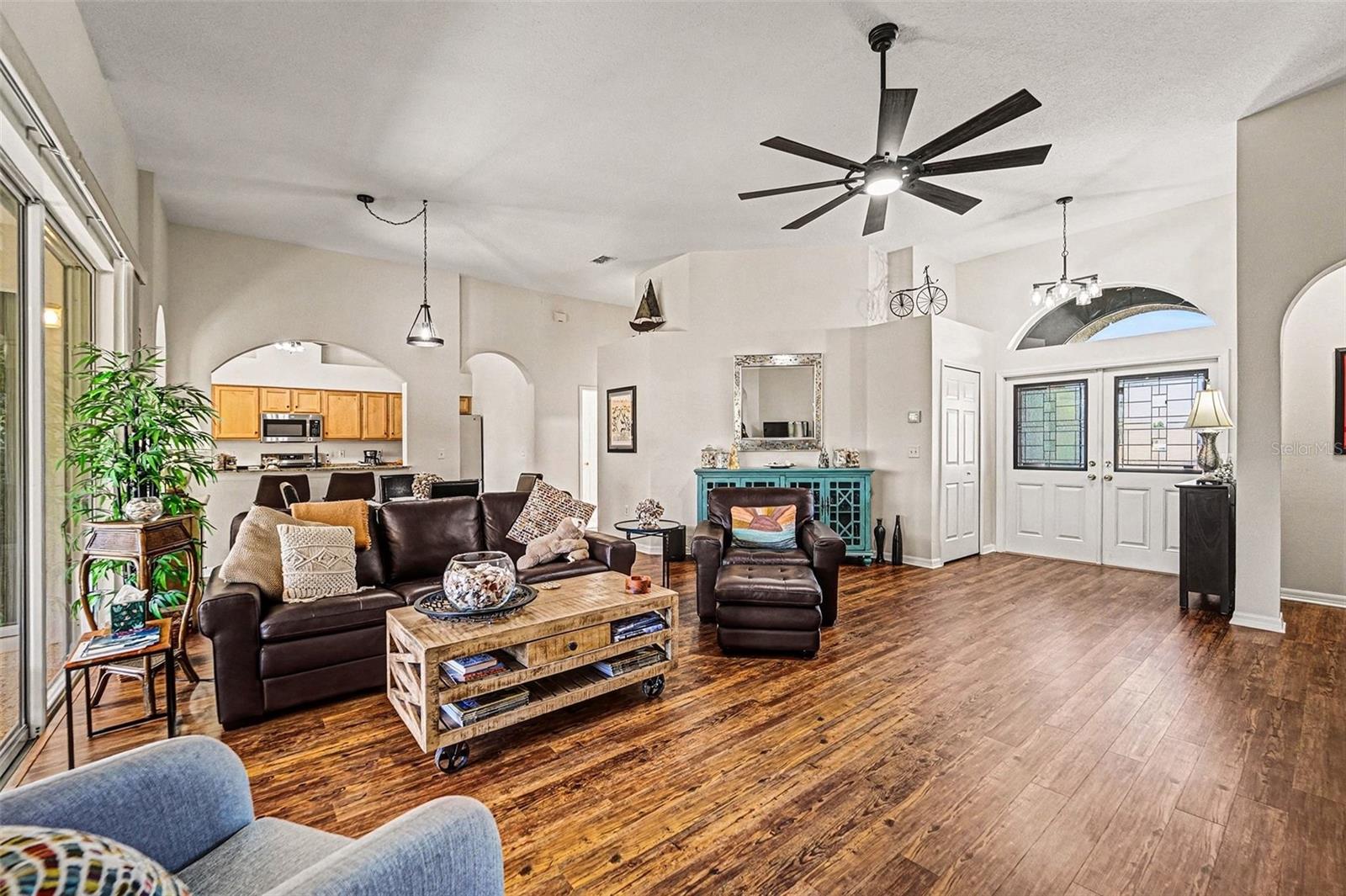 10118 CLEGHORN DR, SAN ANTONIO, FL, 33576