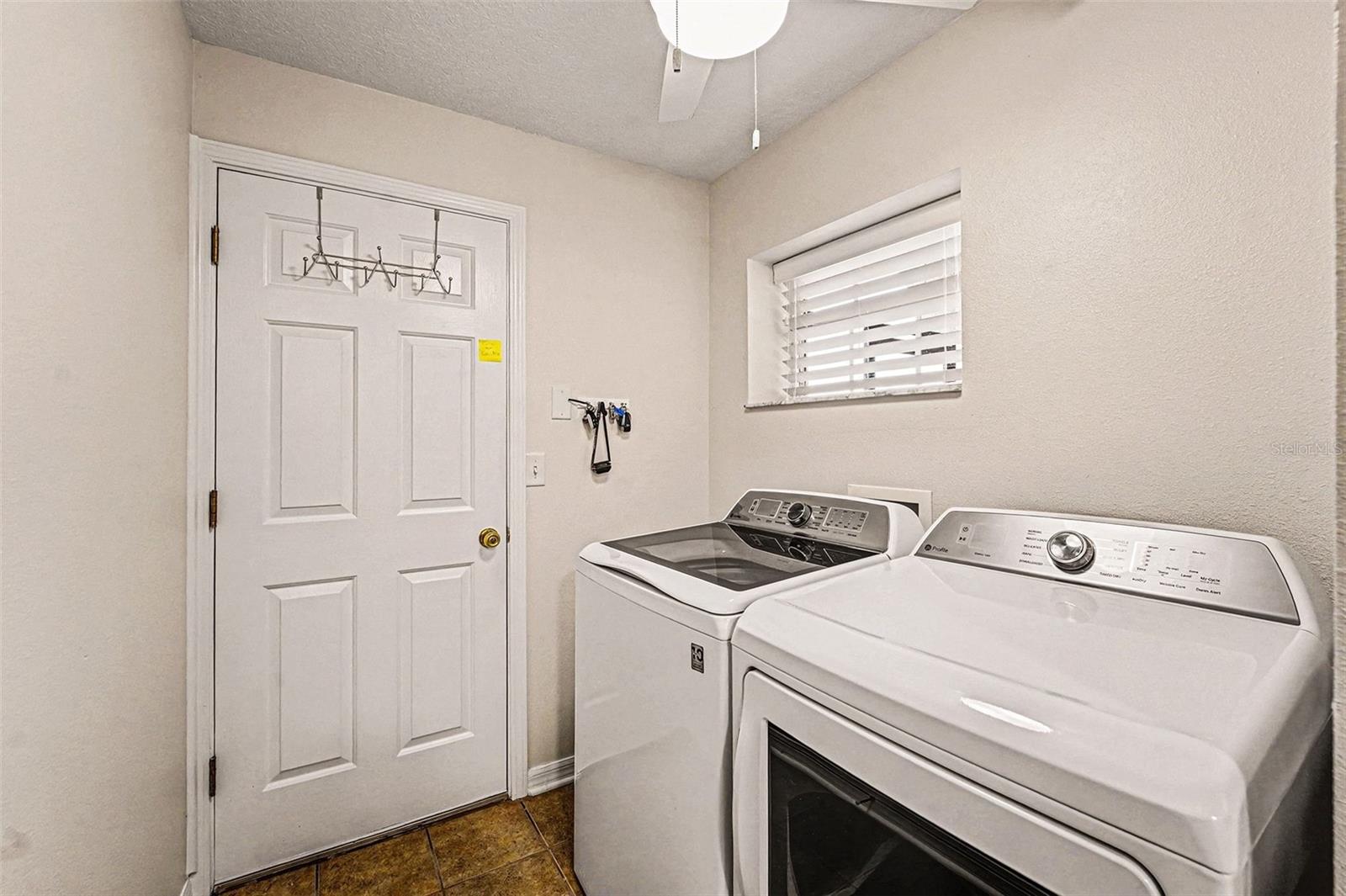 10118 CLEGHORN DR, SAN ANTONIO, FL, 33576