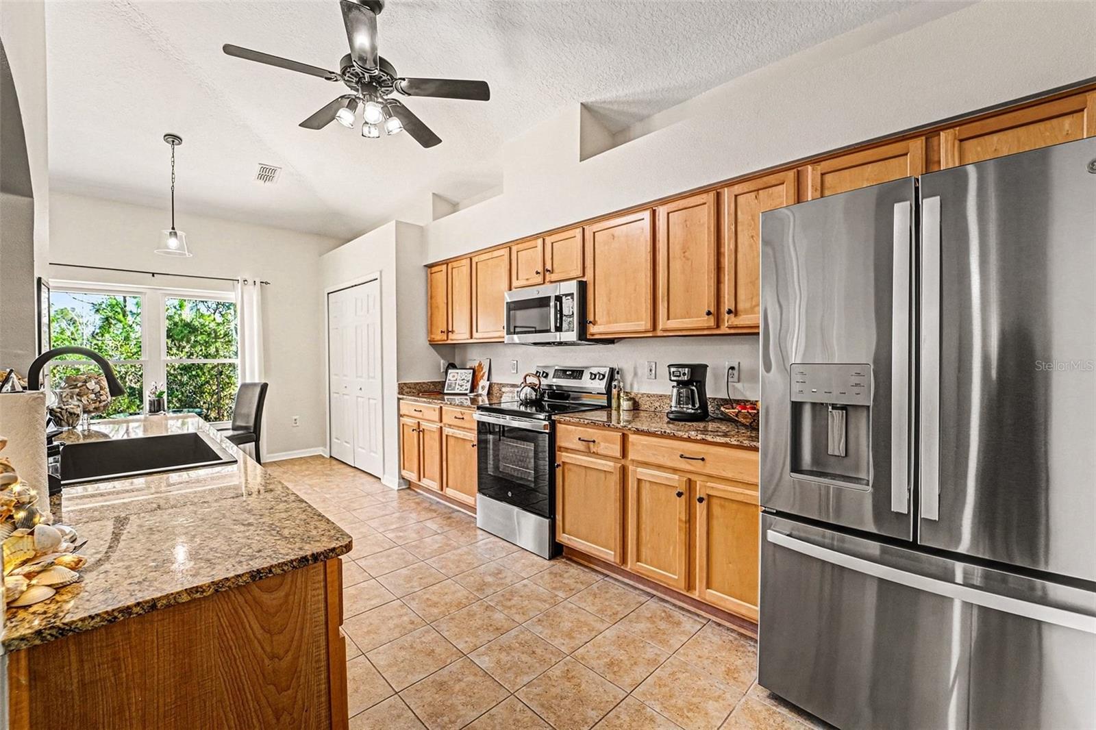 10118 CLEGHORN DR, SAN ANTONIO, FL, 33576