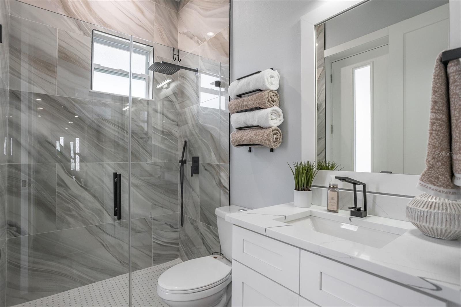 3301 W DEWEY ST, TAMPA, FL, 33607