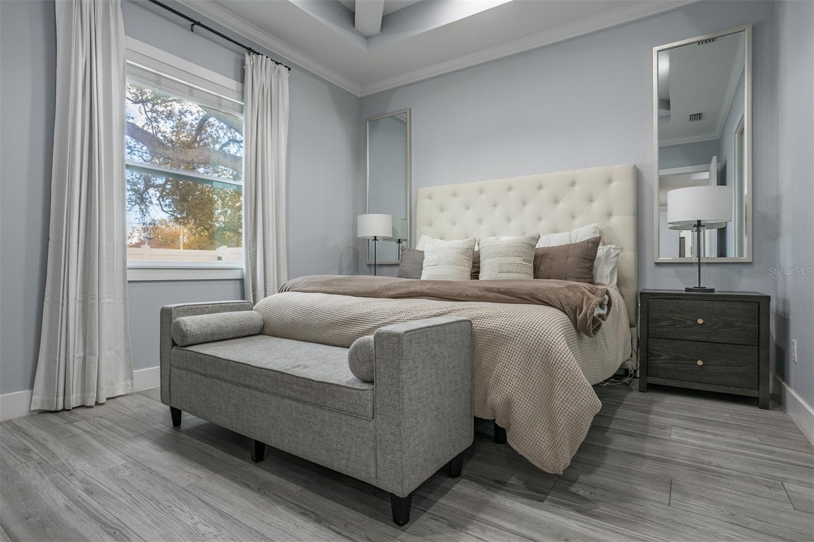 3301 W DEWEY ST, TAMPA, FL, 33607