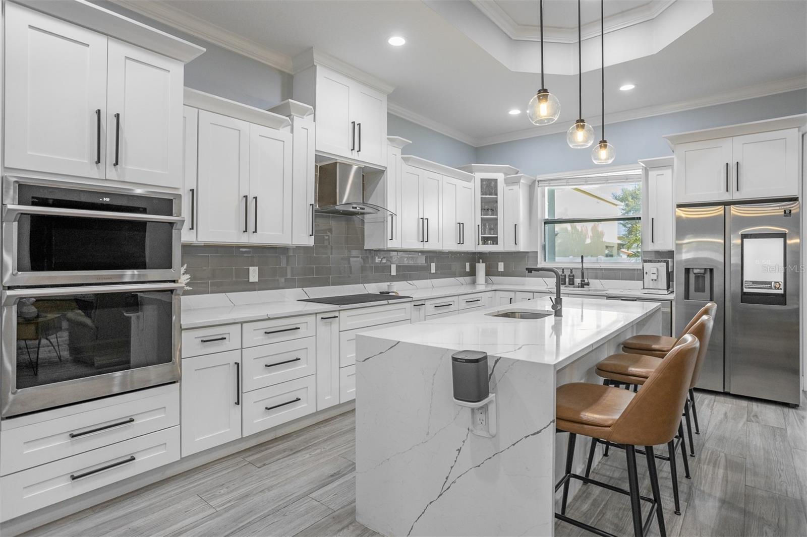 3301 W DEWEY ST, TAMPA, FL, 33607