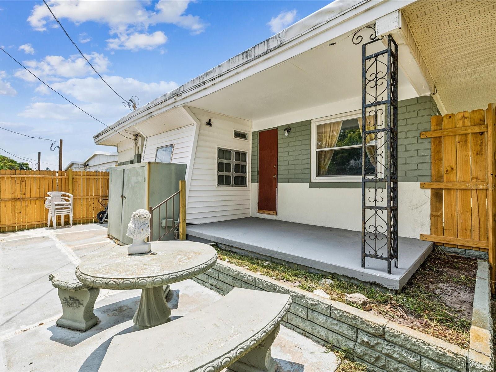 1940 SHADY COVE DR, HOLIDAY, FL, 34691