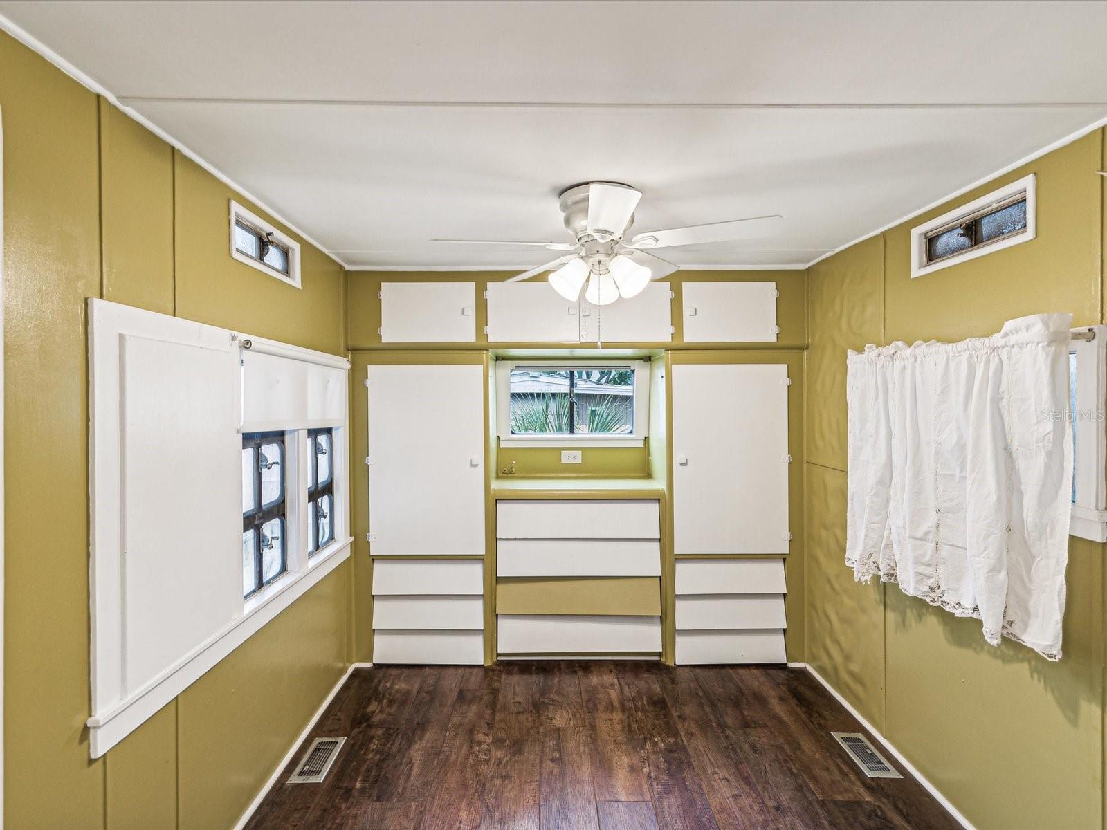 1940 SHADY COVE DR, HOLIDAY, FL, 34691