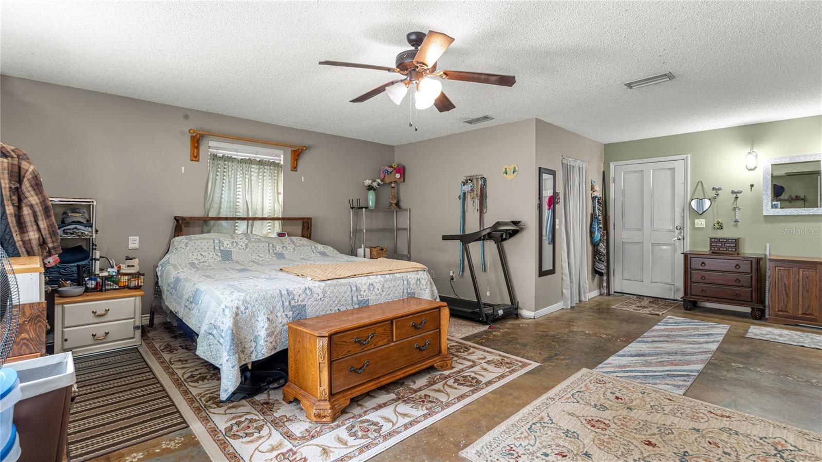 19036 NW 246TH ST, HIGH SPRINGS, FL, 32643