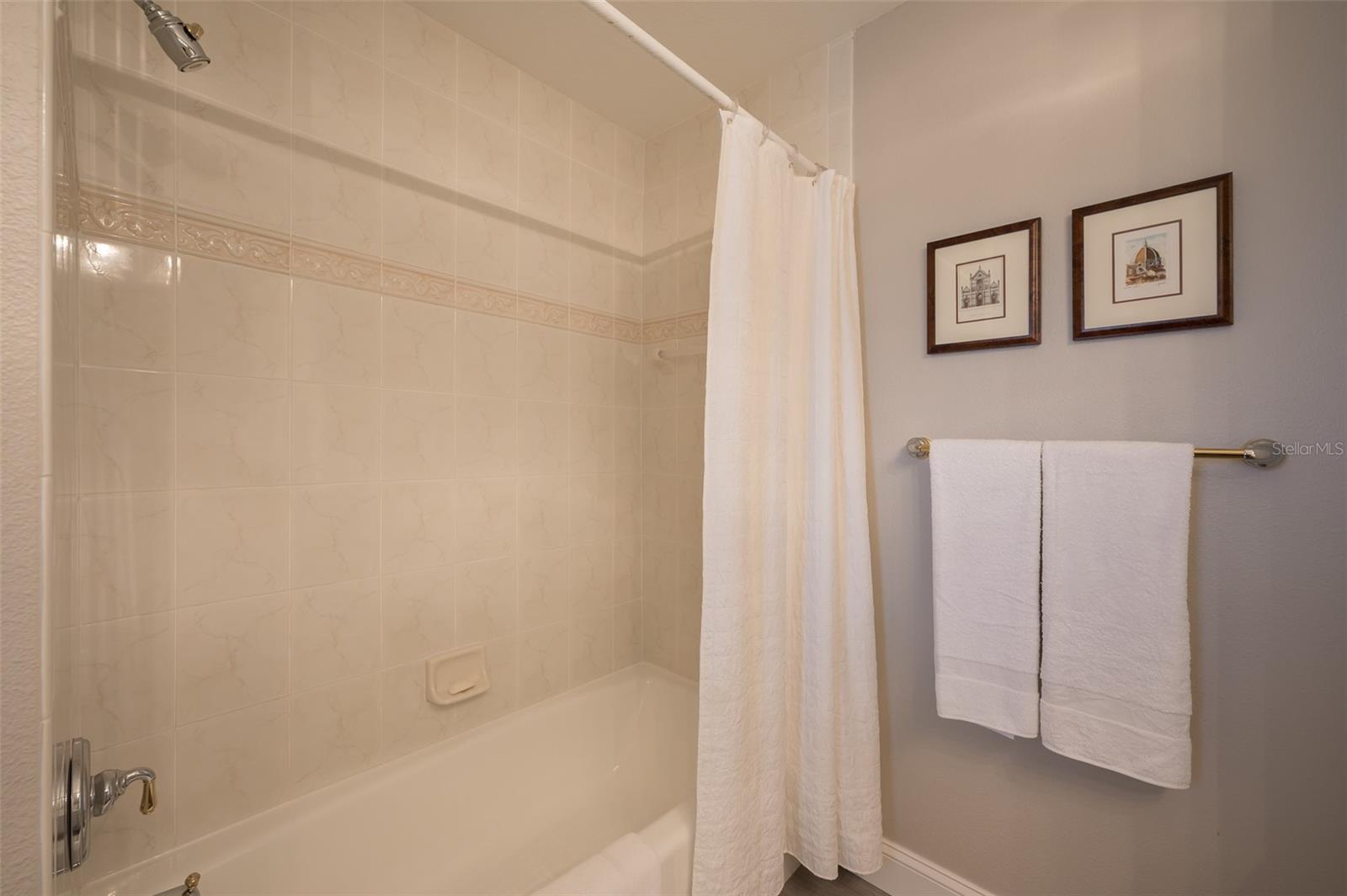 548 GUNWALE LN, LONGBOAT KEY, FL, 34228