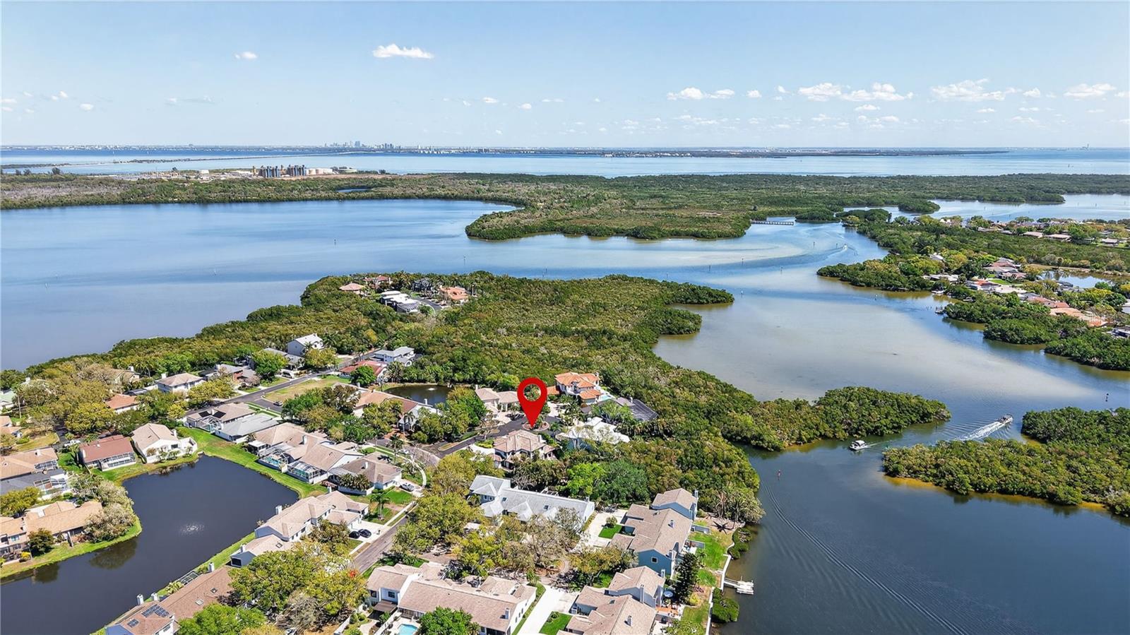 1100 TORTUGA CIR NE, ST PETERSBURG, FL, 33702