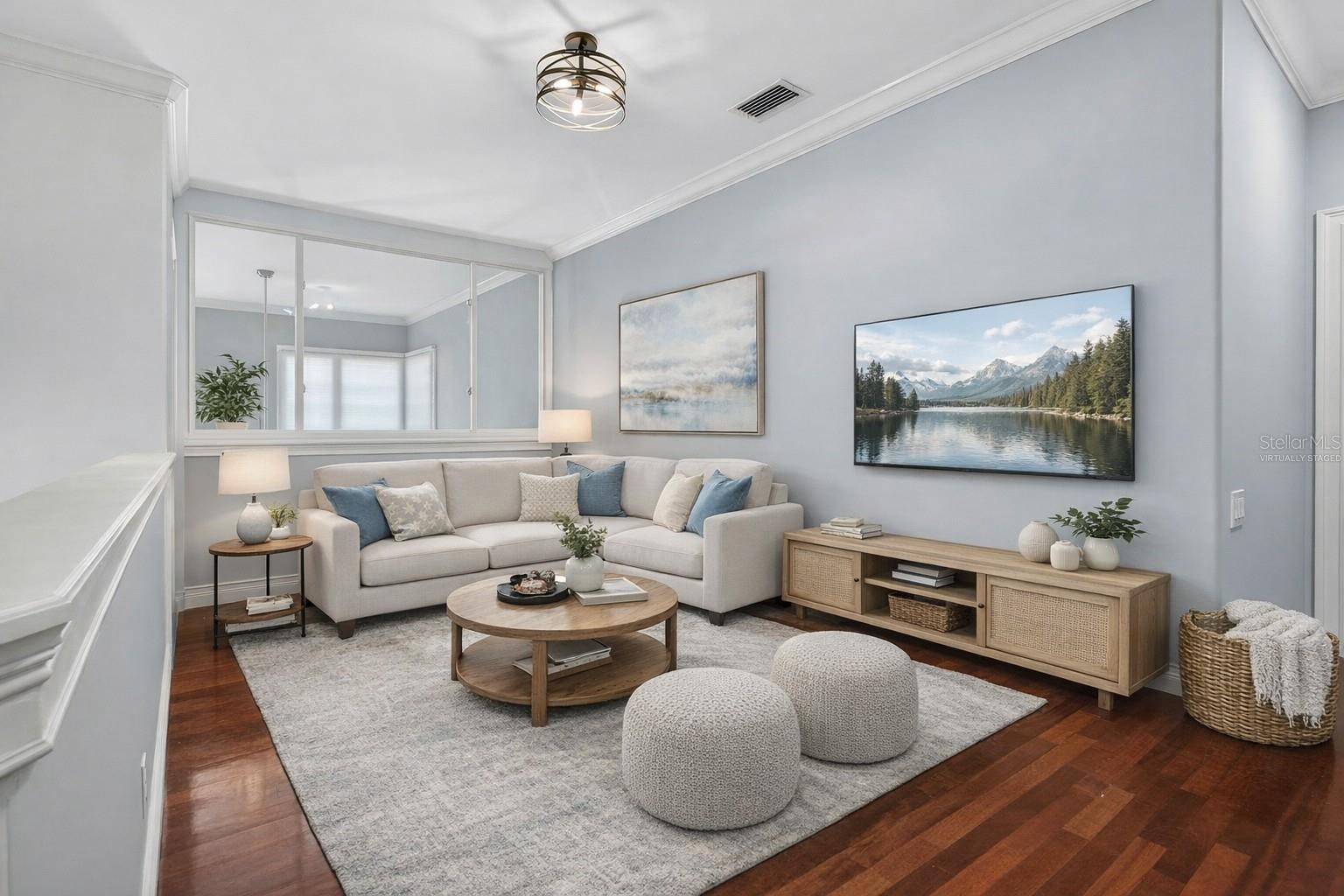 1100 TORTUGA CIR NE, ST PETERSBURG, FL, 33702