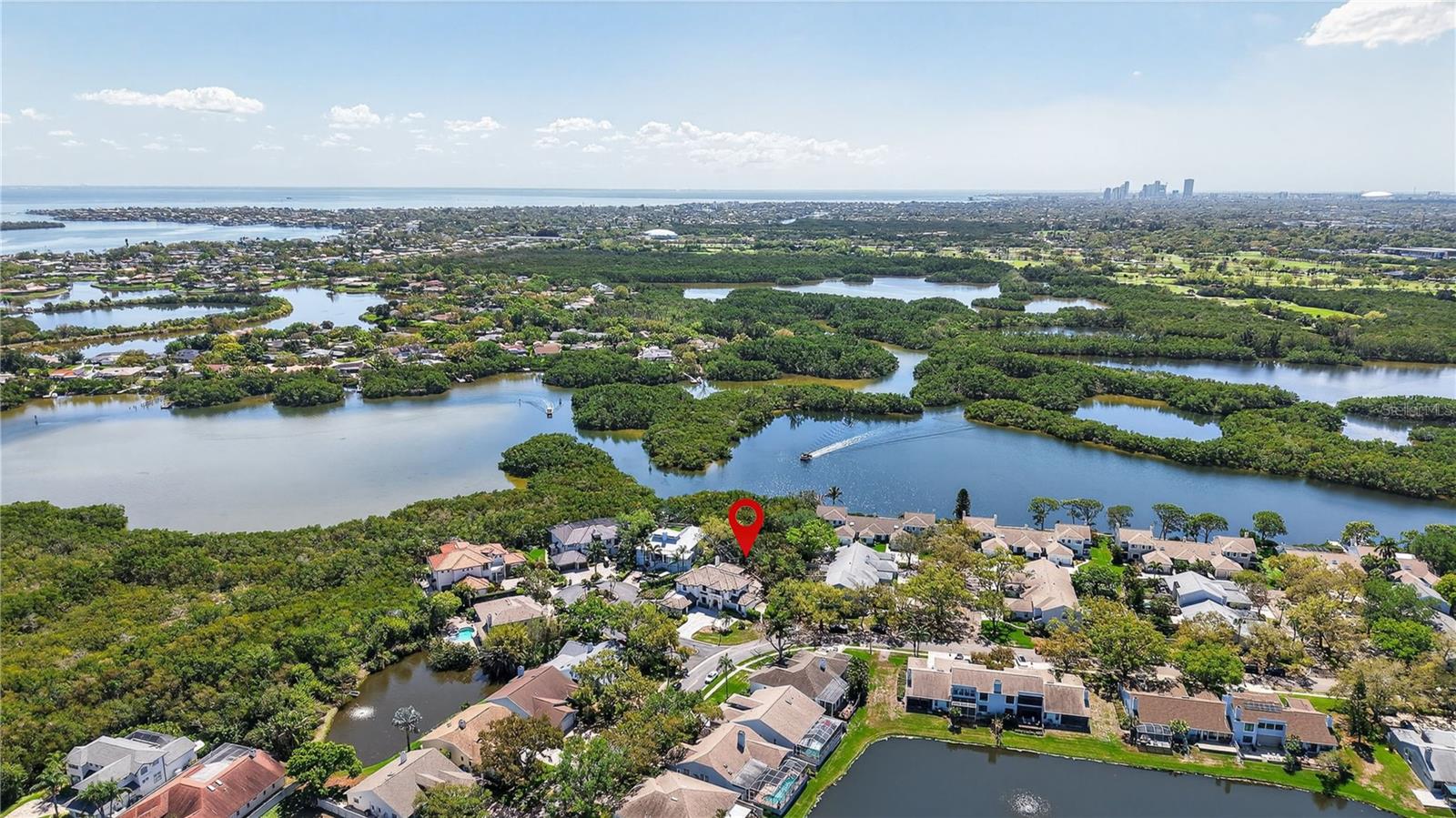 1100 TORTUGA CIR NE, ST PETERSBURG, FL, 33702