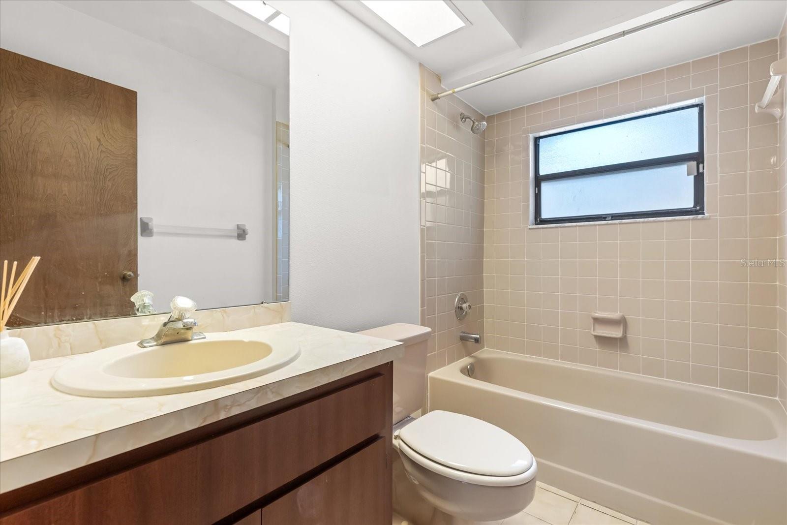 2483 ISLANDER CT, PALM HARBOR, FL, 34683