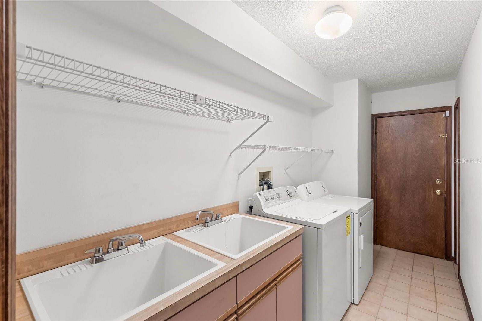 2483 ISLANDER CT, PALM HARBOR, FL, 34683